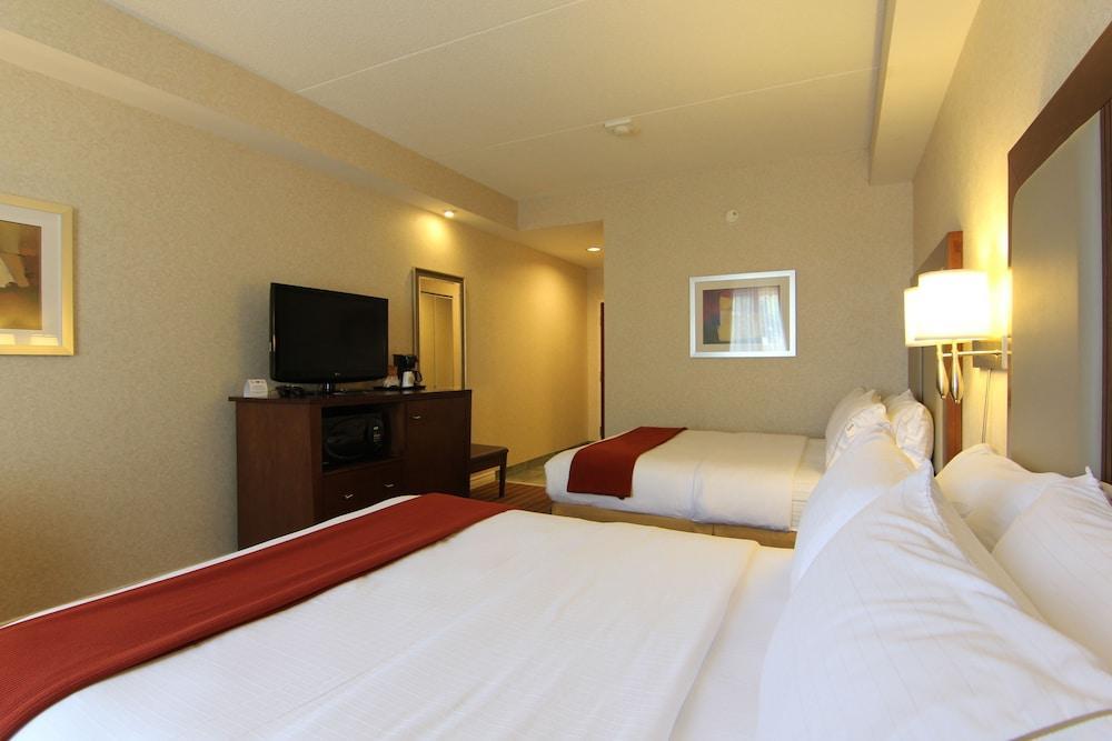 Holiday Inn Express Whitby Oshawa By Ihg Bagian luar foto