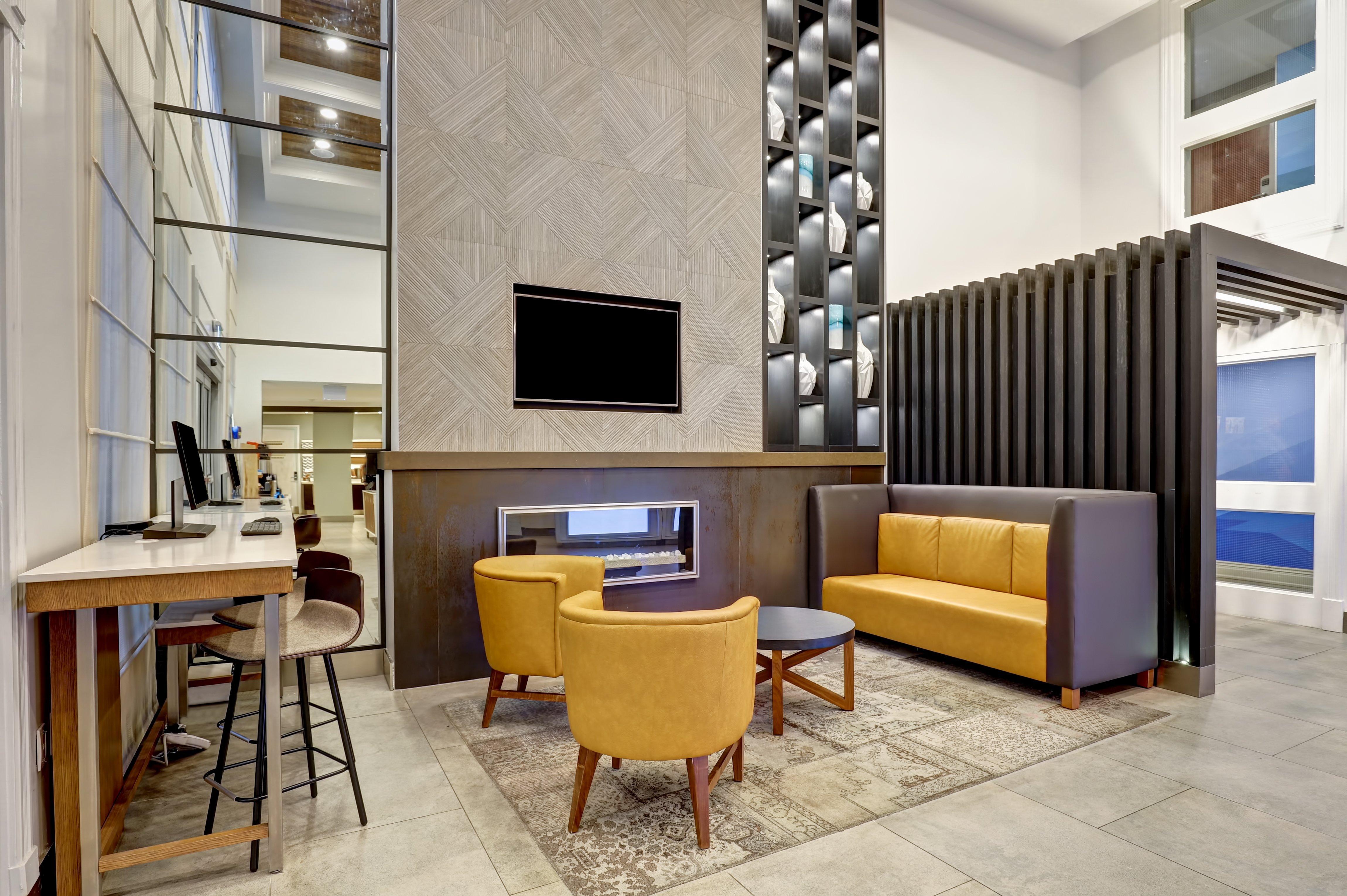 Holiday Inn Express Whitby Oshawa By Ihg Bagian luar foto