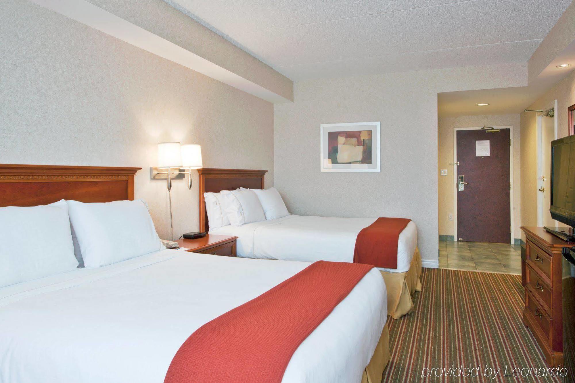 Holiday Inn Express Whitby Oshawa By Ihg Ruang foto